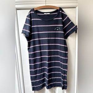 VANS T Shirt Striped Dress - Size Medium - Vans Off The Wall